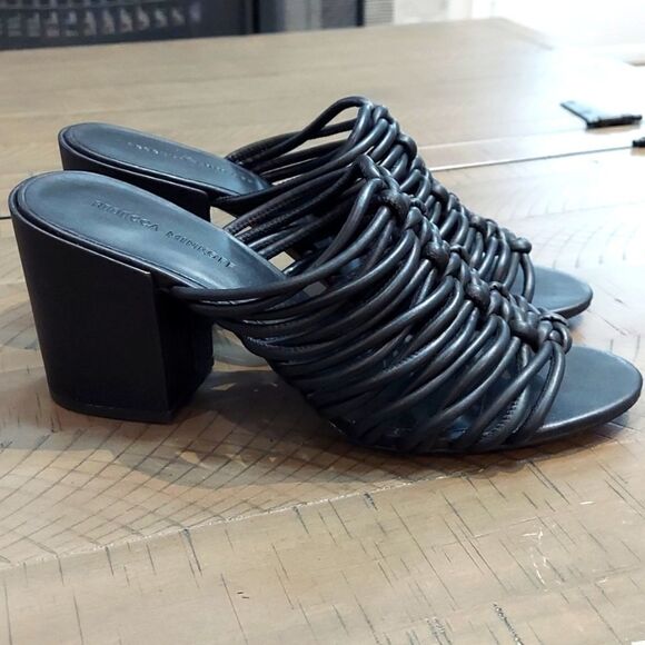 Rebecca Minkoff Calanthe Black Sandal Sz 8.5 NWOT - Picture 3 of 8